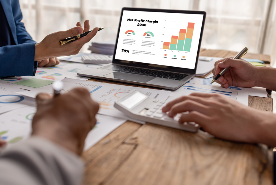 Sales and Marketing CRM with CRM Integration | Zoho CRM Experts